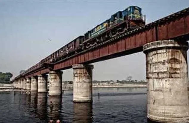 बरेली: बिना बारिश के ही बढ़ने लगा रामगंगा का जल स्तर