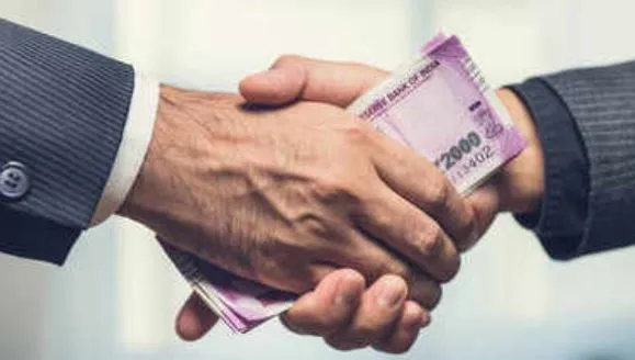 बरेली: 1.80 लाख रुपये की रिश्वत लेने के मामले में आरोपी प्रदीप के दर्ज होंगे बयान