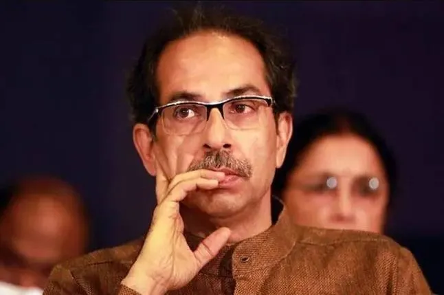 20 विधायक लेकर गायब हुए मंत्री एकनाथ शिंदे, उद्धव सरकार के पैर डगमगाए