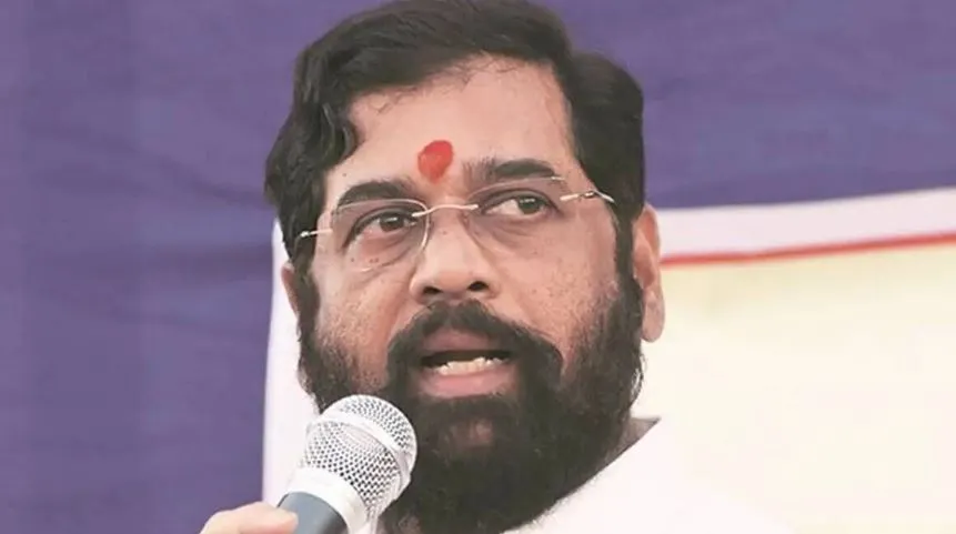 हम वास्तविक शिवसेना, आप कौन होते हैं हमें डराने वाले : एकनाथ शिंदे