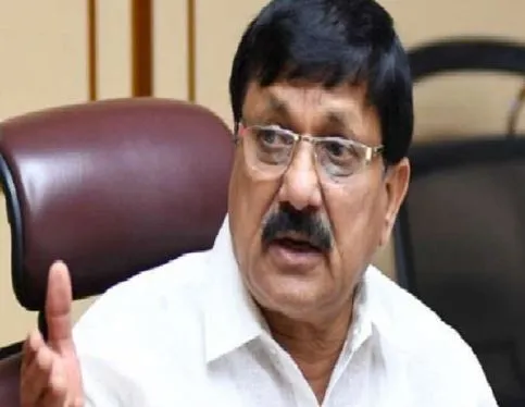 कर्नाटक: गृहमंत्री ने दक्षिण कन्नड़ जिले में रह रहे विदेशियों का सर्वेक्षण करने का दिया निर्देश 