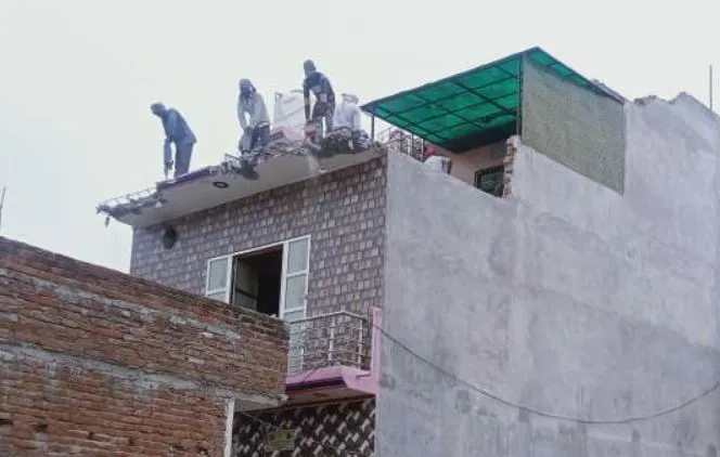 बरेली: स्मैक तस्कर सोनू कालिया के मकान पर चली बीडीए की ड्रिल मशीन