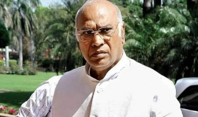 राजसभा चुनावों को लेकर कांग्रेस ने कसी कमर, मल्लिकार्जुन खड़गे समेत इन बड़े नेताओं को सौंपी नई जिम्मेदारी