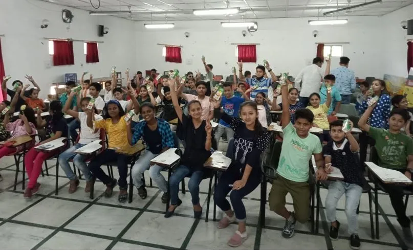 बरेली: जलवायु परिवर्तन का डेयरी उद्योग पर पड़ने वाले प्रभाव से कराए अवगत