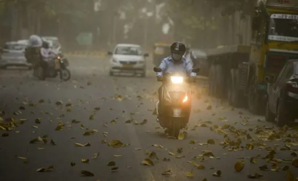 दिल्ली में तेज हवाएं चलने के आसार: आईएमडी