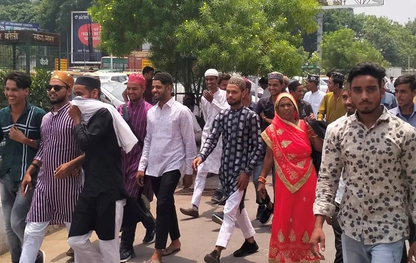बरेली: जायरीन की भीड़ के चलते जंक्शन पर लगाई अतिरिक्त ड्यूटी