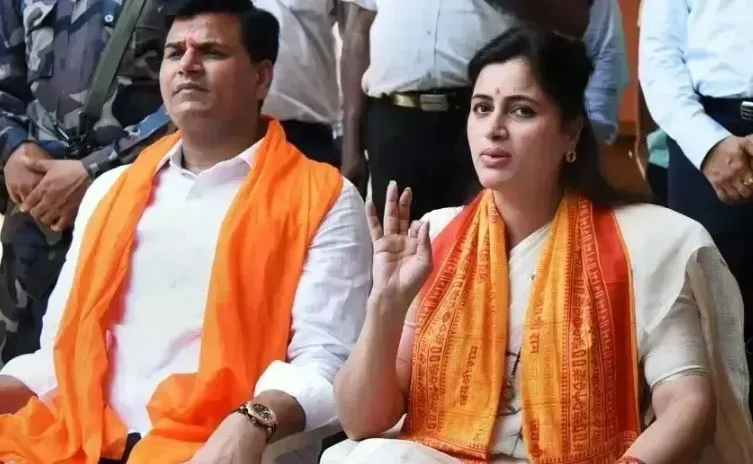 हनुमान चालीसा विवाद मामले में राणा दंपत्ति के खिलाफ आरोप पत्र दाखिल
