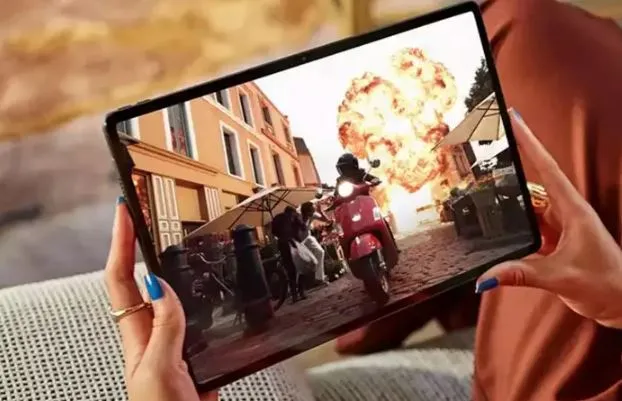 भारत में लॉन्च हुआ डुअल रियर कैमरा के साथ Lenovo Tab P12 Pro, जानें फीचर्स से लेकर कीमत तक