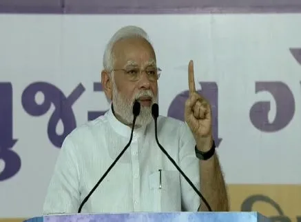 देश पर लंबे समय तक शासन करने वालों ने आदिवासी इलाकों के विकास पर कभी ध्यान नहीं दिया : पीएम मोदी