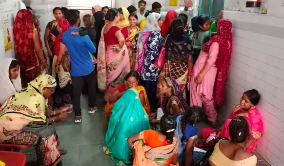 लखीमपुर-खीरी: महिला अस्पताल में अल्ट्रासाउण्ड के लिए वसूले जा रहे 200 रूपये