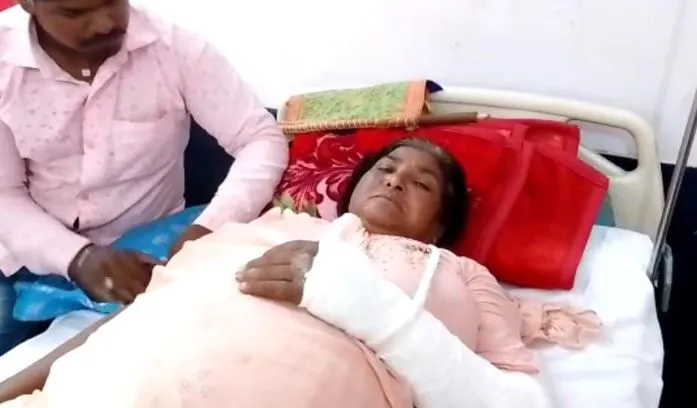 पीलीभीत: पुलिस ने बोलकर लिखाई तहरीर और लगवा लिया अंगूठा