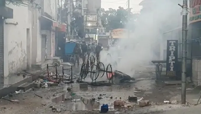 बरेली: मुसलमानों से छीना जा रहा उनका हक- अहसन मियां