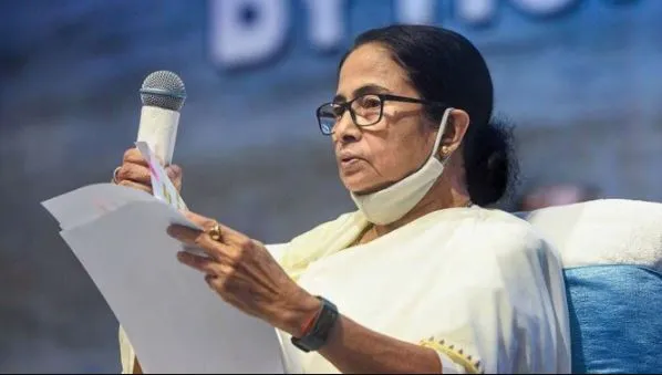 बंगाल में राज्यपाल की जगह अब ममता बनर्जी होंगी विश्वविद्यालयों की चांसलर