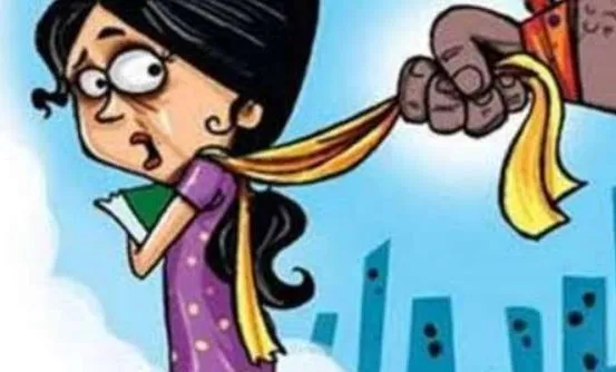 पीलीभीत: सहेली से मिलने जा रही छात्रा से छेड़छाड़, सरेराह पीटा
