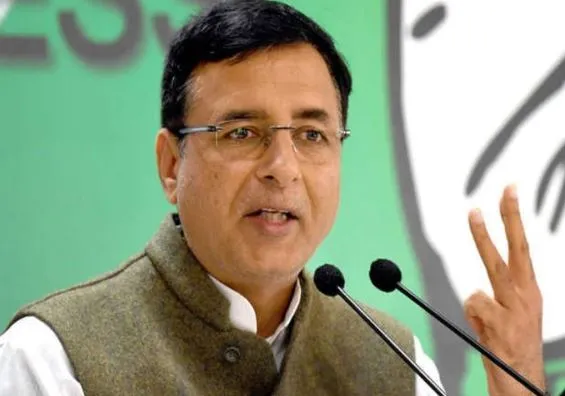 वादा था हर साल दो करोड़ नौकरी देने का, अब 2024 तक सिर्फ 10 लाख नौकरी देगी केंद्र सरकार: कांग्रेस