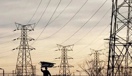 बरेली: राजेंद्रनगर और डेलापीर में बिजली कटौती से उपभोक्ता परेशान