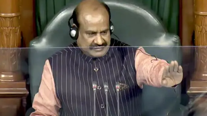 सांसदों को धार्मिक भावनाओं को ठेस पहुंचाने वाले बयान देने से बचना चाहिए: ओम बिरला 