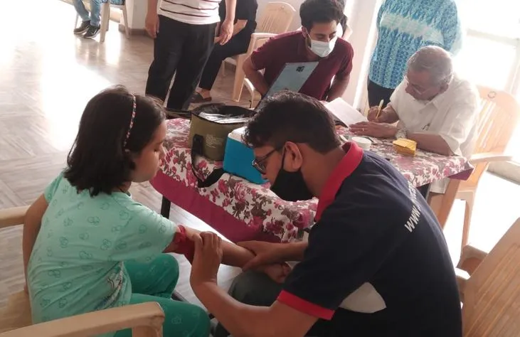 बरेली: थैलेसीमिया जांच शिविर में 102 लोगों के लिए गए सैंपल