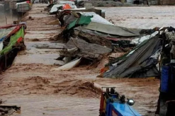 Afghanistan Flood : अफगानिस्तान में भूकंप के बाद बाढ़ का कहर, 400 लोगों की मौत