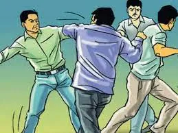 हल्द्वानी: रात कोतवाली के सामने पिटता रहा युवक, पुलिस नदारद