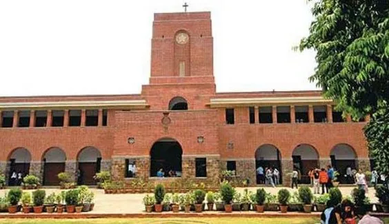 डीयू ने की मई-जून में परीक्षा नहीं दे पाए छात्रों के लिए फिर से परीक्षाएं कराने की घोषणा