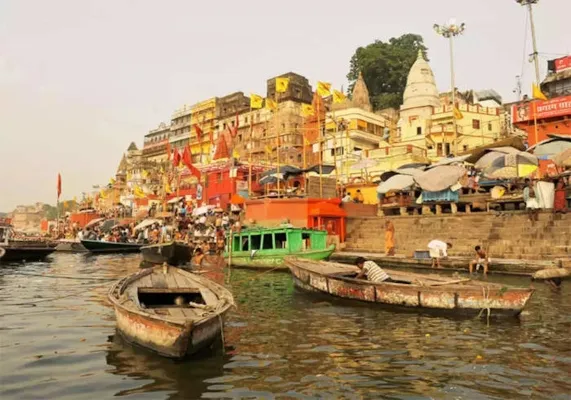 वाराणसी : दिव्यांग भी लगा सकेंगे गंगा में डुबकी, योगी सरकार ने किया यह इंतजाम