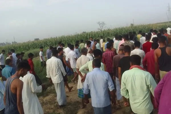 संभल  : मक्का के खेत में मिला बच्चे का शव, तीन दिन से था लापता
