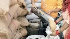 अल्मोड़ा: एक जुलाई से राशन वितरण ठप करने का किया ऐलान
