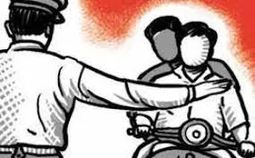 काशीपुर: वाहन चेकिंग के दौरान पुलिस कर्मी से अभद्रता, एक गिरफ्तार