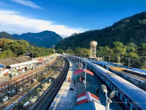 यात्रीगण ध्यान दें: काठगोदाम से चलने वाली यह ट्रेन 13 जून को रहेगी निरस्त, रेलवे ने जारी की सूचना