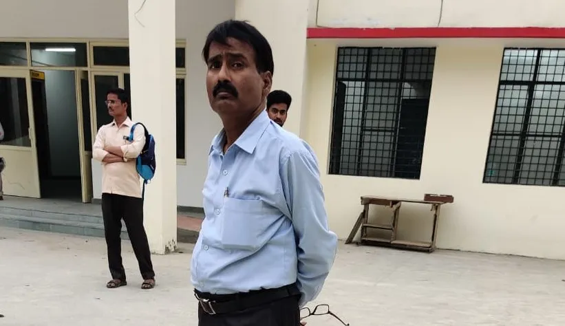 बरेली: आरटीओ के वरिष्ठ सहायक की काम करते समय मौत, लाइसेंस विभाग के पद पर थे तैनात