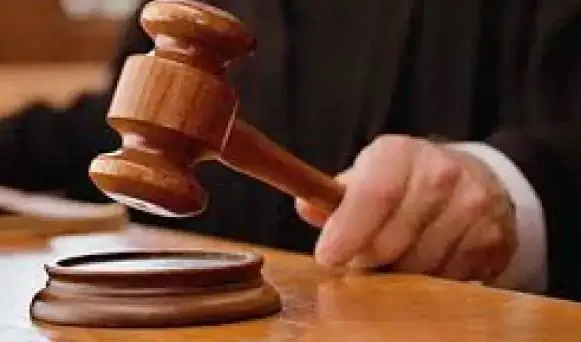 लखीमपुर-खीरी: न्यायालय ने गोला कोतवाल को भेजा नोटिस