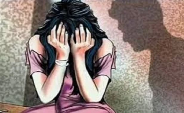 पीलीभीत: छात्रा को बंधक बनाकर किया दुष्कर्म, एसपी के आदेश पर रिपोर्ट दर्ज