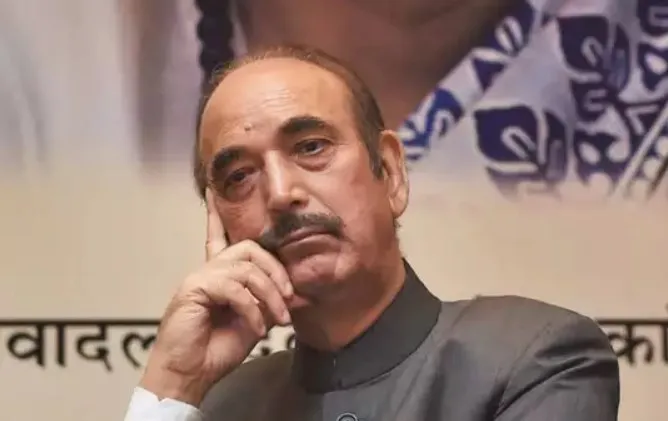 वरिष्ठ कांग्रेस नेता गुलाम नबी आजाद हुए कोरोना संक्रमित, ट्वीट कर दी जानकारी