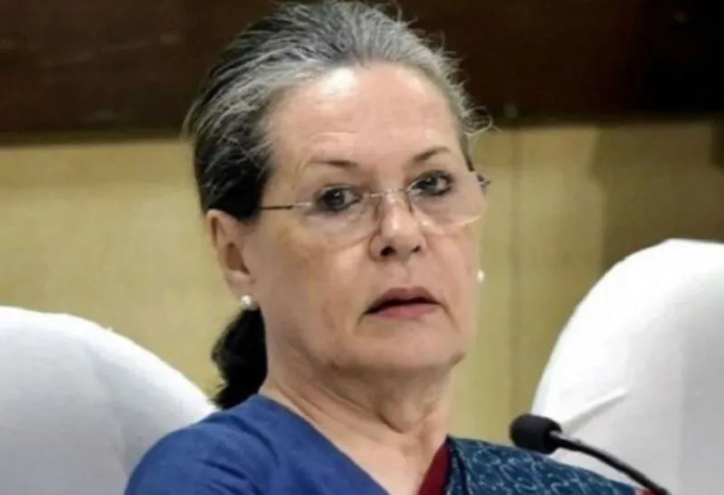 कांग्रेस की अंतरिम अध्यक्ष सोनिया गांधी की तबीयत बिगड़ी, कोविड से जुड़ी दिक्कतों के चलते गंगाराम अस्पताल में हुईं भर्ती
