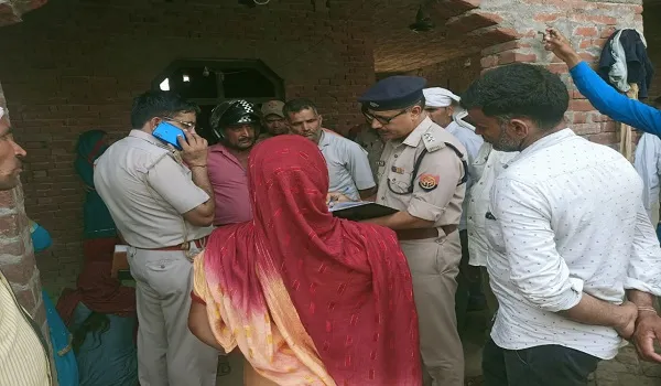 अमरोहा : लाठी-डंडे से पीटकर पत्नी की हत्या, आरोपी फरार