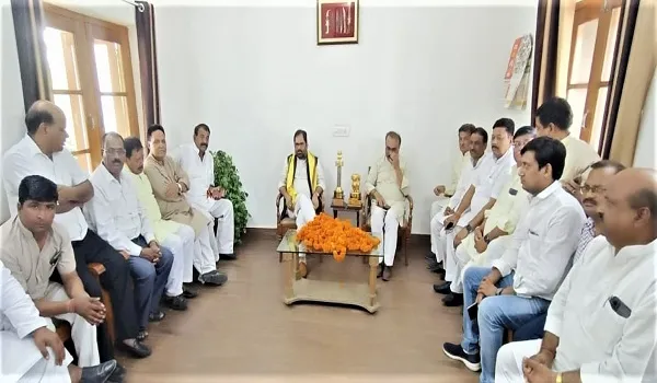 रामपुर : भाजपा चुनाव संचालन समिति की बैठक में बोले नकवी, अपने मताधिकार का करे इस्तेमाल