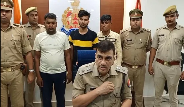 मुरादाबाद: वाहन चोरों के गिरोह का भंडाफोड़, तीन आरोपियों से चोरी की 11 बाइक बरामद
