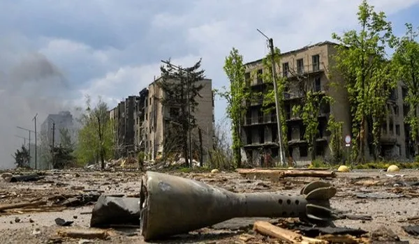 Ukraine Russia war: डोनबास पर नियंत्रण के लिए धीमी रफ्तार से लेकिन लगातार आगे बढ़ रहा रूस