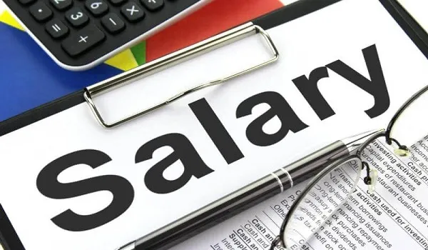 मुरादाबाद: कार्य के लिए स्थान आवंटित करने में देरी पर दो जेई का रोका वेतन