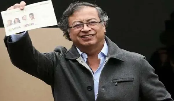 Colombia: गुस्तावो पेट्रो ने जीता राष्ट्रपति चुनाव, तीसरे प्रयास में मिले 50.51 फीसदी वोट