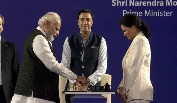शतरंज ओलंपियाड मशाल रिले टूर्नामेंट के बालिका वर्ग में शीर्ष पर रही अपरा जायसवाल
