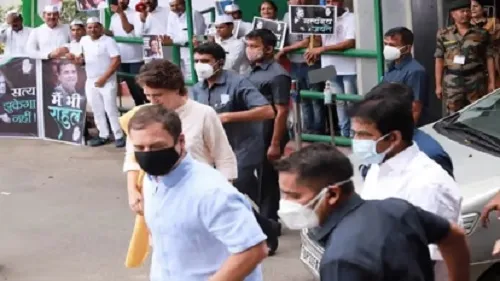 नेशनल हेराल्ड केस: राहुल गांधी ईडी दफ्तर पहुंचे, एक किलोमीटर दूर रोके गए कार्यकर्ता
