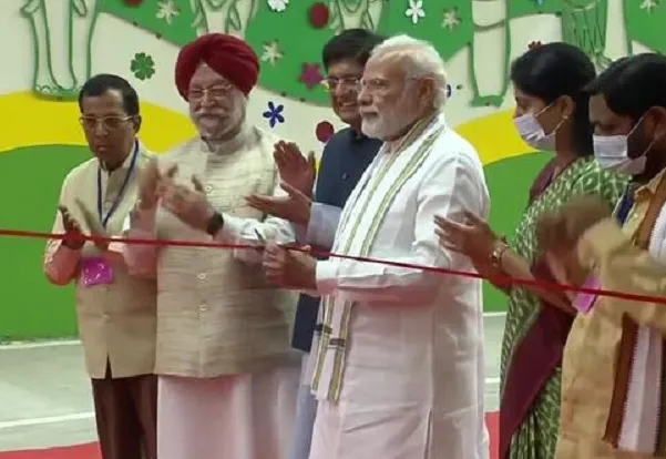 प्रधानमंत्री मोदी ने प्रगति मैदान पर समन्वित सुरंग मार्ग का किया उद्घाटन