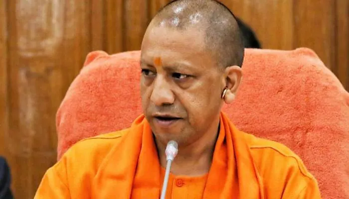 जनता दर्शन के दौरान बोले सीएम योगी- अग्निपथ योजना को लेकर तर्कहीन प्रलाप कर रहा विपक्ष