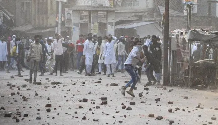 कानपुर हिंसा में SIT के हाथ लगे अहम सुराग, भाड़े पर बुलाए गए थे पत्थरबाज…