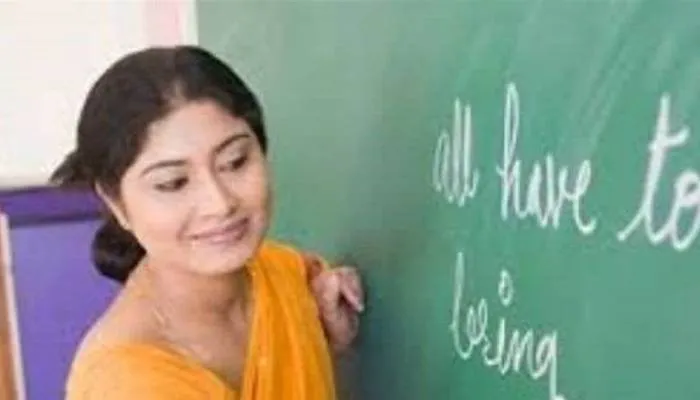 अयोध्या: जिले के 135 तदर्थ शिक्षकों को वेतन मिलना बंद, नौकरी पर भी लगा ग्रहण