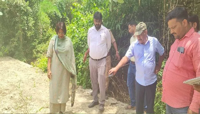 अयोध्या: सीडीओ ने तीन ग्राम पंचायतों का किया निरीक्षण