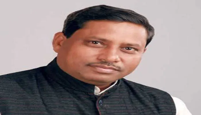 जब सोनिया व मुलायम रिटायर नहीं हुये तो मोदी कैसे हो जायेंगे: कठेरिया