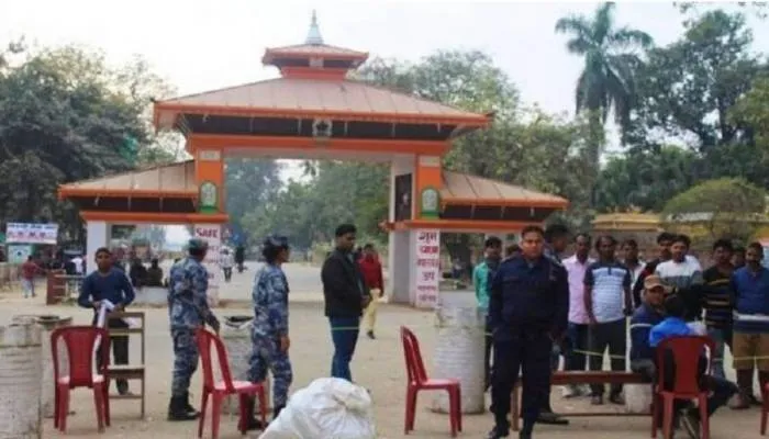 बहराइच: भारत से नेपाल गये तीन लोगों में हुई कोरोना की पुष्टि, सीएमओ ने स्वास्थ्य टीम को किया अलर्ट